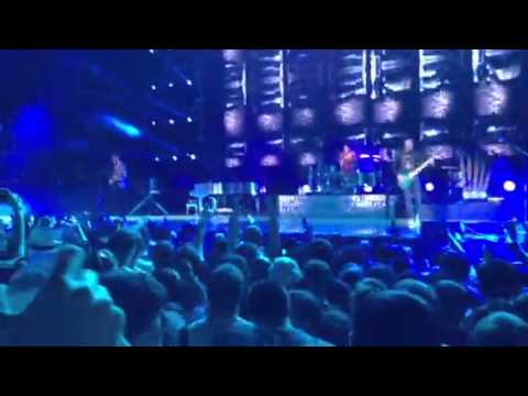 Muse Centennial Park: Hysteria