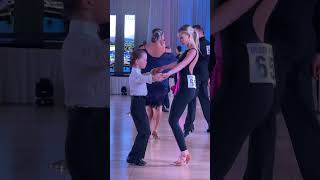 🤪Wake up, let’s dance #dance #kpop #shorts #dancing #dariaesaulova #dancevideo #latin  #舞蹈 #oldsong