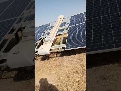 Robot solar panel cleaning Sol bright
