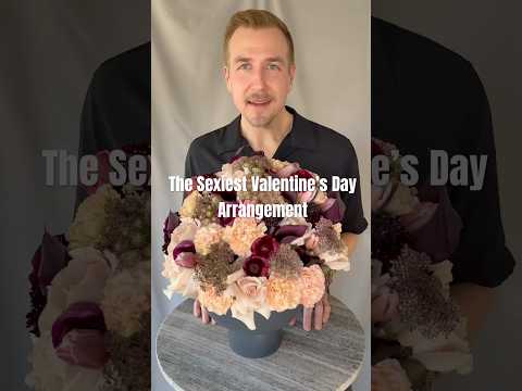 Forget red and pink—this Valentine’s Day, go bold with nude and black. #valentinesday  #florist