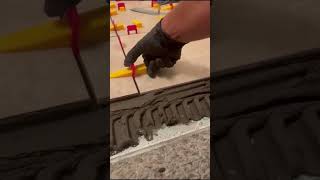The right way to use leveling clips#levelingsystem #tiling #tiler #tilingtips #construction