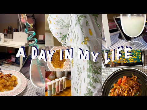 A day in my life 🎀| calming rainy day ☕️🍷🍝 | Unboxing selfcare products💕