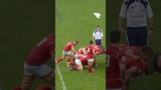 The scrum in rugby #rugby