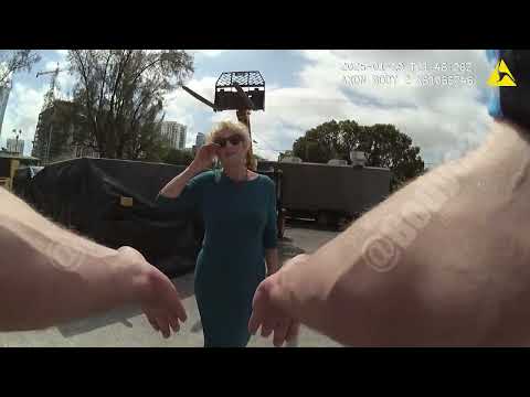 Unstable Karen Freaks Out On Police Officer Over Cats