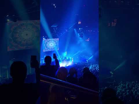 janes addiction clip: "ocean size"