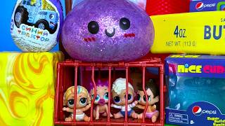 СКВИШИ ИГРАЛИ, В КЛЕТКУ ПОПАЛИ😮 Куклы ЛОЛ сюрприз детский садик пупсики #мультики ИГРУШКИ Даринелка