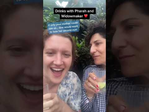 Drinks with Widowmaker and Pharah! #overwatch #overwatch2 #pharah #voiceacting