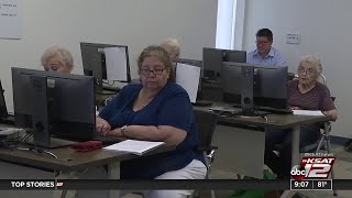 New program aims to help older adults with technology challenges