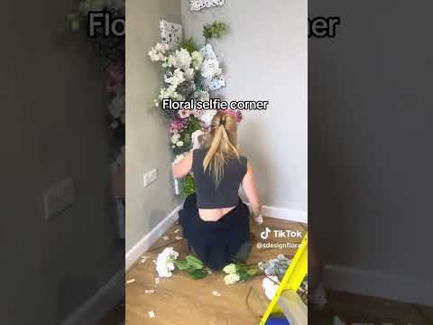 artificial flower wall selfie wall #floraldecor #floralhomedecor #fuaxflowers #fauxflowerdisplay