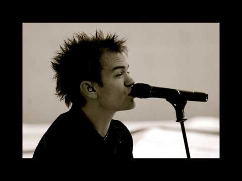Crash - SUM 41 lyrics