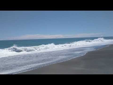 Gillespies beach 2