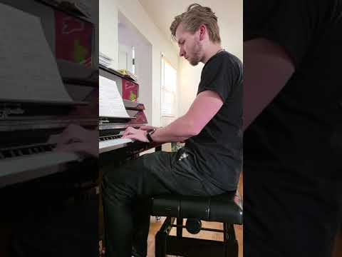 really sloppy Song of Storms cover because I'm late for work but want to brag to my friends