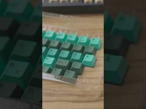 This keyboard is AMAZING... Glorious GMMK Pro