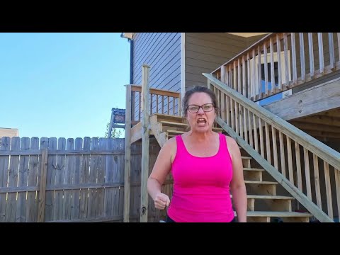 entitled karen didn’t pay me for these STAIRS..
