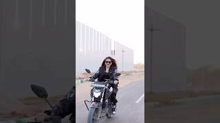 Kaisi lagi video #song #bollywood #bike #bikeride #bikevideo #dikshapawar #youtubeshorts