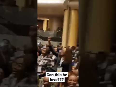 The Moment Peter paid homage to Atiku at the NBA Annual Conference