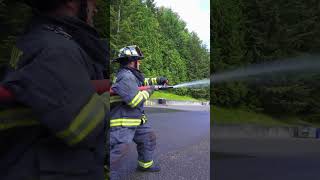 FIREMAN BLIPPI SAVES THE DAY 🚒🚒