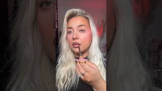 MWAH👄 #makeupvideos #makeupartist #mua #makeuptutorial #lipcombo #lips  #makeuplook #lipstickhacks