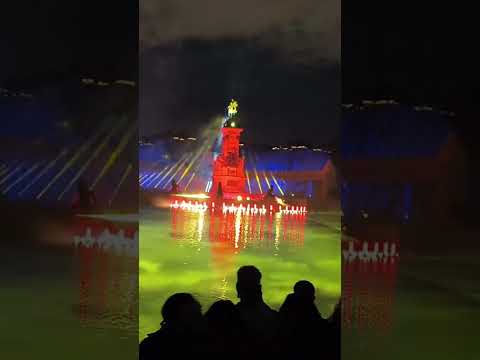 #madrid  #spain #luz #travel #discovermadrid #night #madridwalkingtour #walkingtour #park #retiro