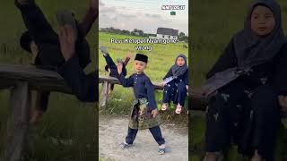 Dia jatuh pula.... 😭😭😭 #nyam #ketupat #raya