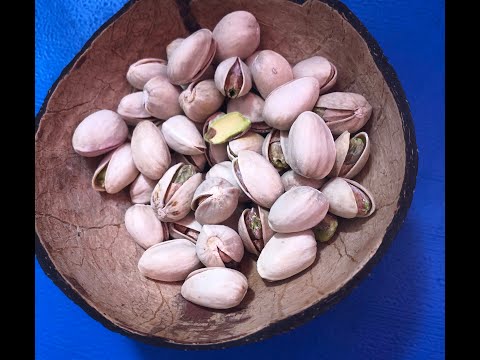 How to make a bowl with a coconut shell