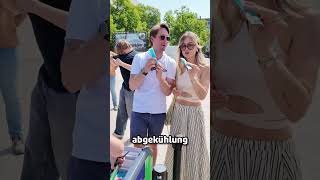 Anzeige | @carmushka bekommt eine blaue Zunge! 😂👅