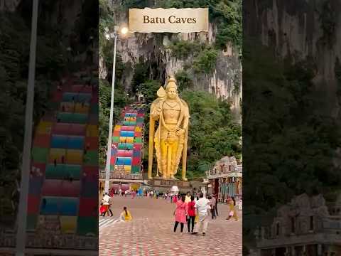 Batu Caves 🦚 #BatuCaves #MalaysiaTravel #TravelShort #MuruganStatue #temple #kartikSwami #god #cave
