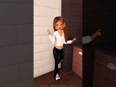 I hopped into a Coffee shop! #roblox