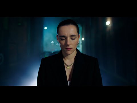 Jehnny Beth | I'm The Man (Official Video)