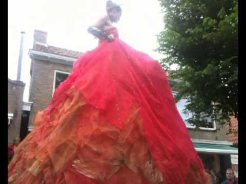 Under her Skirt  OEROL.avi