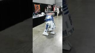 R2D2 at AwesomeCon