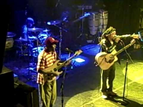 Yvad with The Wailers - "Hole In My Rooftop" - Live at The Fillmore @ Irving Plaza - March 15, 2009