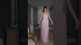 Dakota Johnson shows off her dress at the Cannes Film Festival. #lastlooks #lastlooks #voguejapan