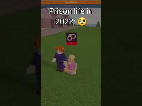 Prison life: 2016 vs 2022 😀🙁 #roblox #shorts