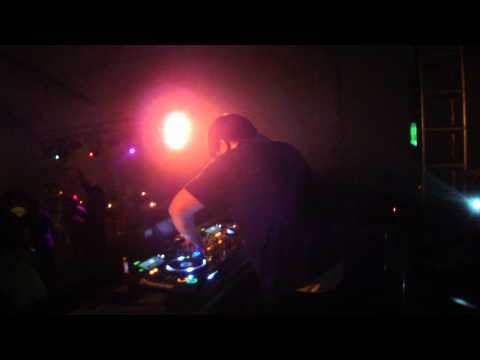 2013.01.28 'Defrost Festival' @ Oak Valley - Macrohard Spin #1