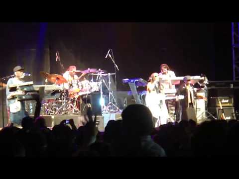 Steel Pulse Make Us A Nation (Live)