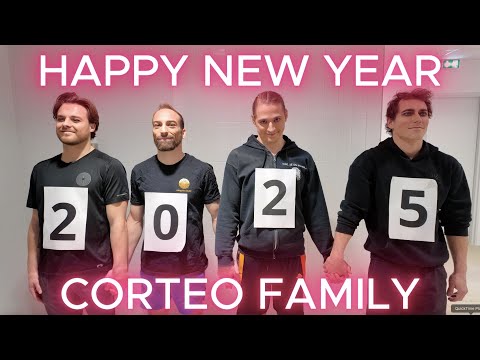 HAPPY NEW YEAR CORTEO FAMILY