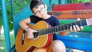 Gitar Çalışmaları. Caddelerde Rüzgar Parçası