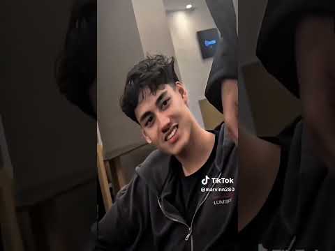 ganteng bngt sihh kmu ael 😖❤️✌🏻 tpi aku cuman fans✌🏻
