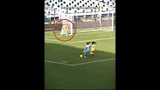 women goalkeeper vs men goalkeeper 😂