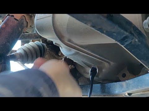 Rear Differential Fluid Change - Polaris Sportsman