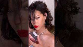 How to get Rihanna’s diamond dusted look  🤩💎 it’s Diamond Bomb highlighter + Butta Drop Body Cream