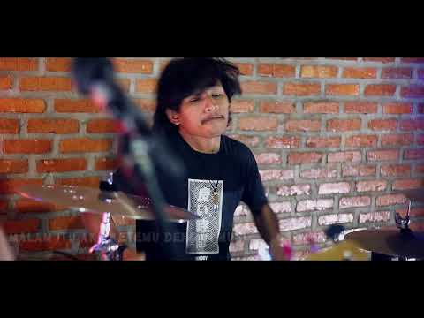 GAK NYANGKA(karaoke)-UNCLEBOB