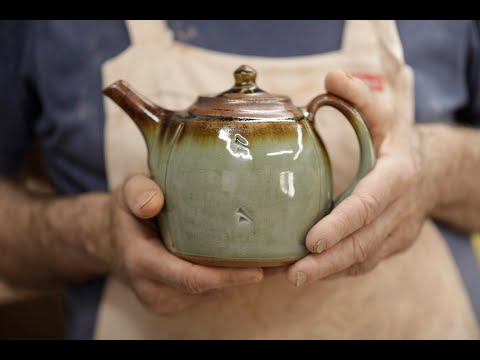 Ceramic Review: Masterclass with John Jelfs