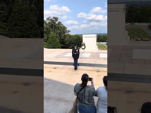 Relief Commander Decree at the Tomb of the Unknown Soldier! #army #veterans