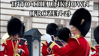 إلى المجهول (Frozen 2) - فرقة حراس القنابل