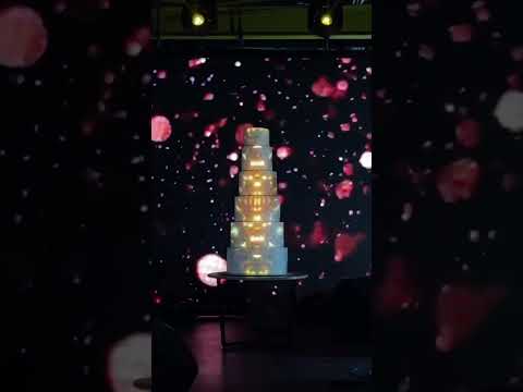 3D mapping cake with #animation #cakeshow #visualeffects #3dmapping
