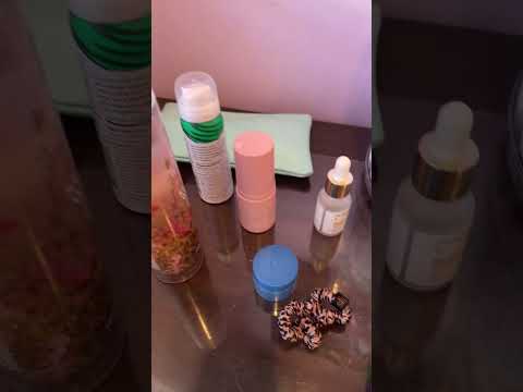 Clean my room with me part 1#Cleaning #Vanity #Glasses #Organize #Beauty #light #Rocks #Desk ￼￼