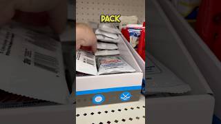 Let’s open a 2025 Topps Baseball card pack #sportscard #packopenning