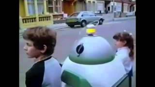 Green Cross Code Droid 1982